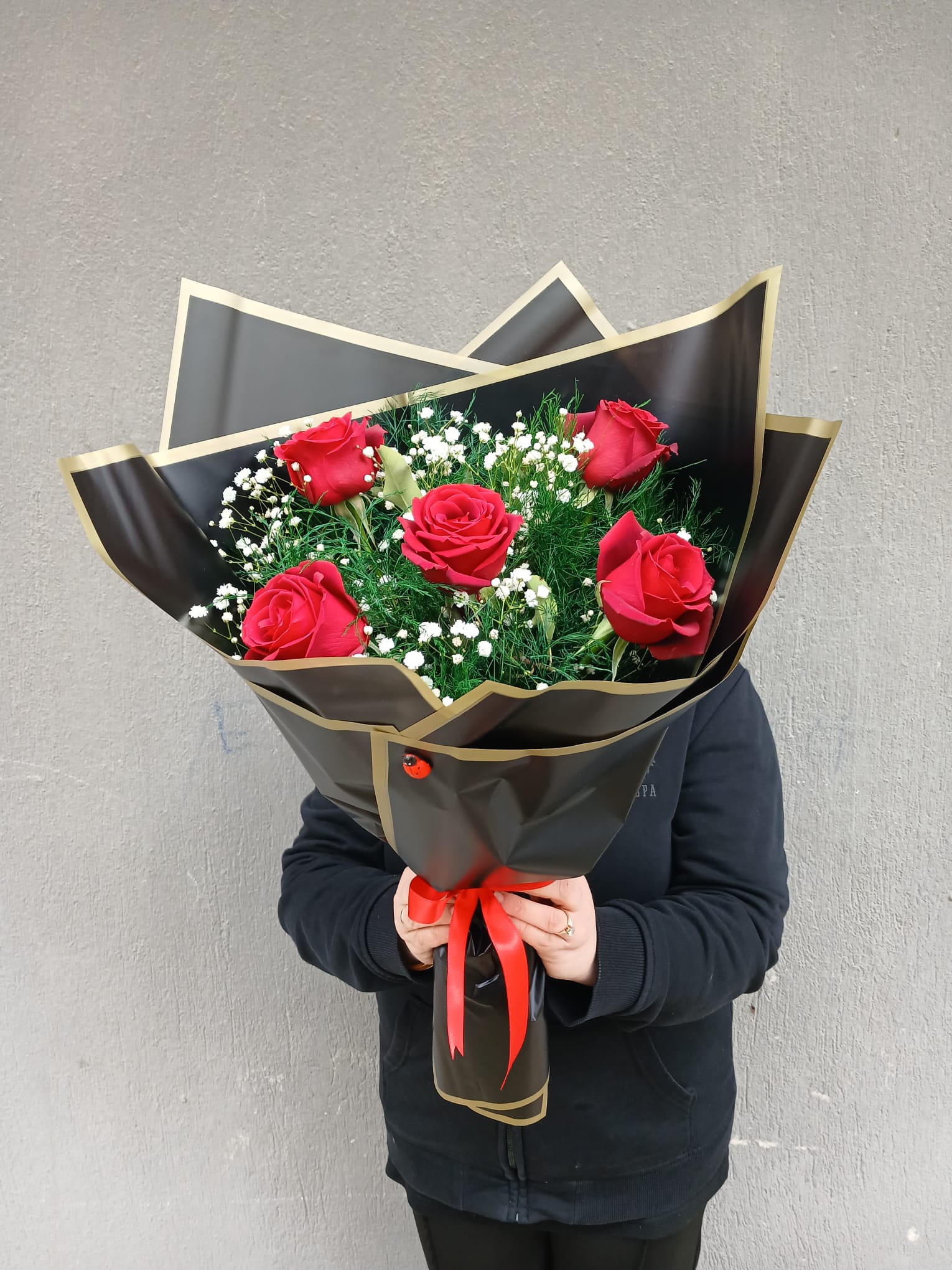 kırmızı gül buketi