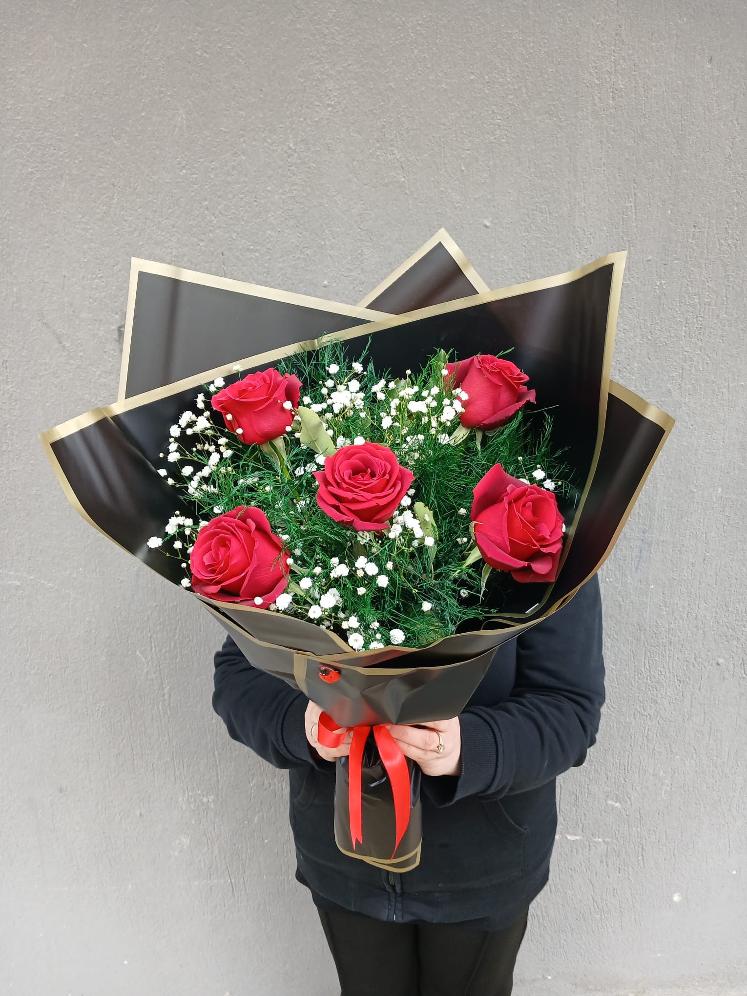 kırmızı gül buketi